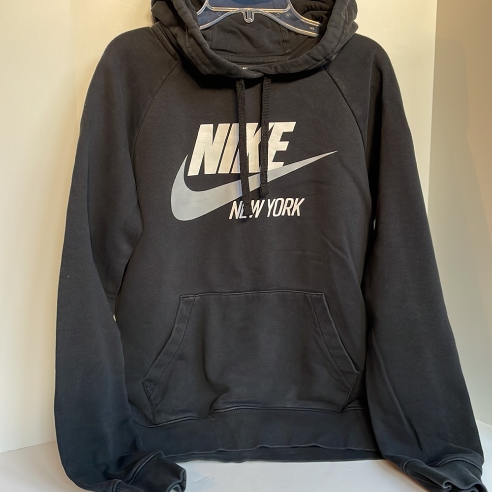 Nike hooded pullover fleece sweatshirt size small